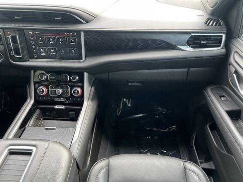 Used 2022 GMC Yukon Denali w/ Max Trailering Package AWD/4WD image 37