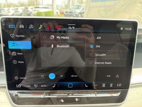 New 2026 Volkswagen Tiguan SE AWD/4WD image 17