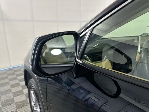 Certified 2025 Toyota RAV4 LE AWD/4WD image 10