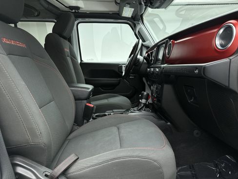 Used 2021 Jeep Wrangler Unlimited Rubicon AWD/4WD image 18