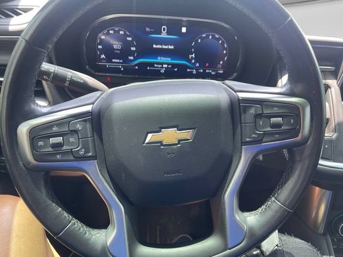 Used 2022 Chevrolet Tahoe LT w/ Luxury Package RWD image 22