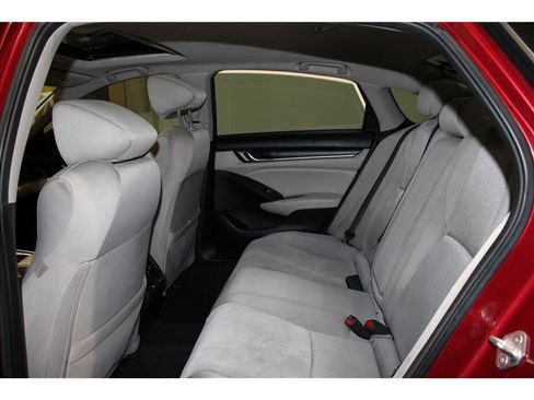 Used 2021 Honda Accord EX image 12