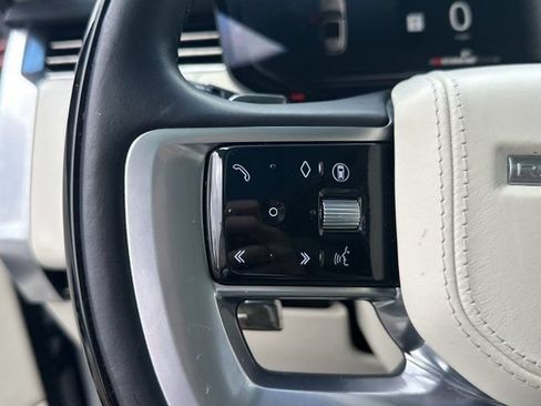 Used 2024 Land Rover Range Rover SE AWD/4WD image 26