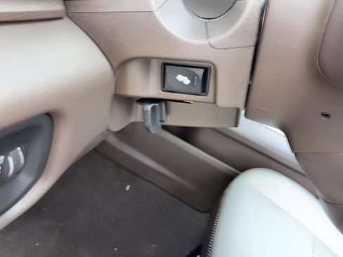 New 2026 RAM 3500 Laramie w/ Max Tow Package AWD/4WD image 19