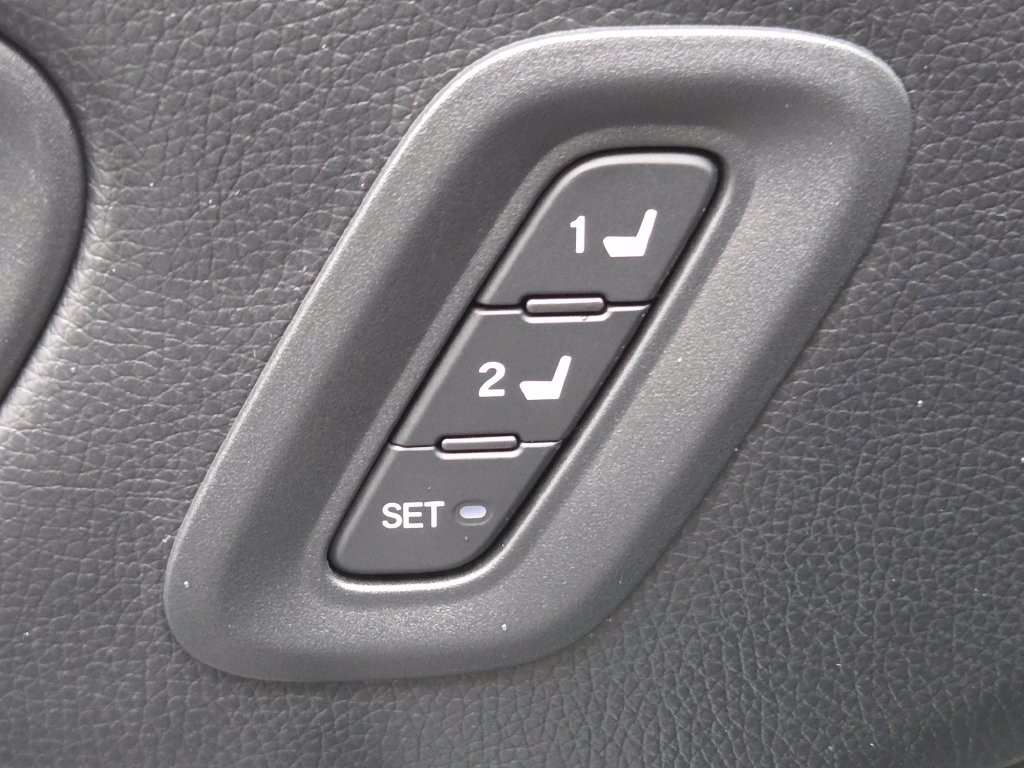 Certified 2024 Honda Pilot EX-L image 7