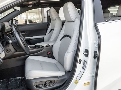 Used 2025 Lexus UX 300h FWD w/ Accessory Package (Z2) image 12