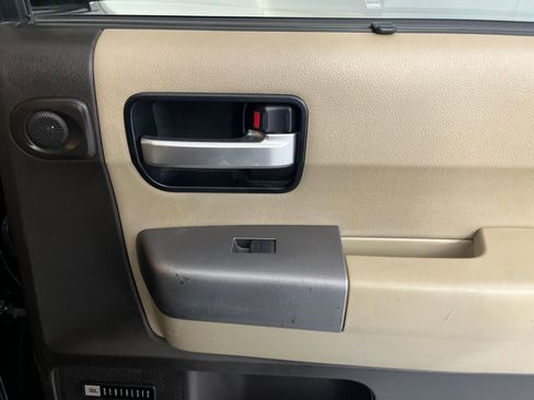 Used 2010 Toyota Sequoia Limited AWD/4WD image 58