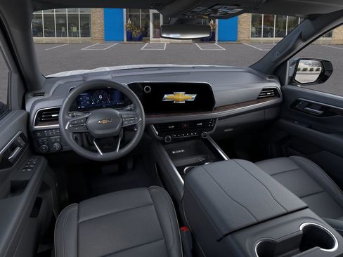 New 2026 Chevrolet Tahoe Premier w/ Sun And Tow Package AWD/4WD image 15