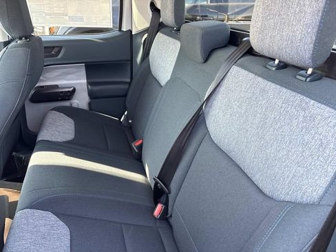 New 2026 Ford Maverick XLT AWD/4WD image 17