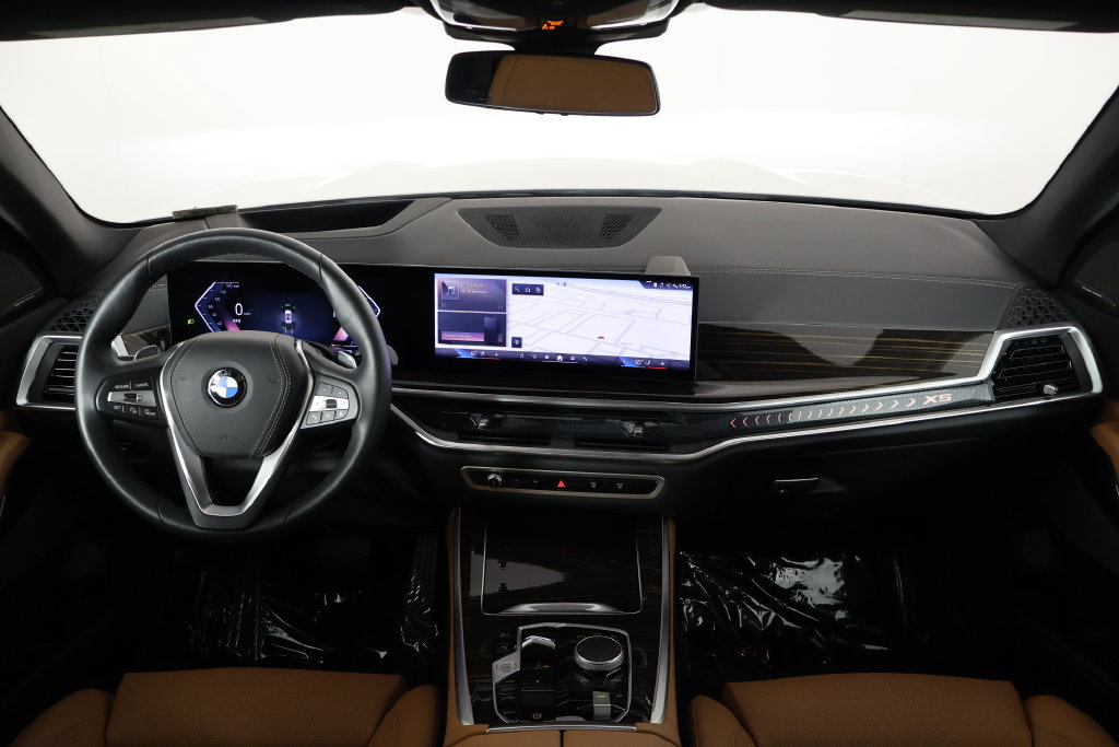 Used 2026 BMW X5 sDrive40i w/ Climate Comfort Package RWD image 8