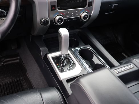 Used 2018 Toyota Tundra Limited w/ Limited Premium Package image 24