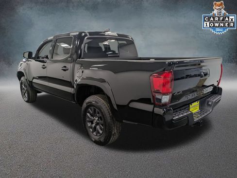 Used 2023 Toyota Tacoma SR5 w/ Technology Package AWD/4WD image 6