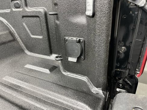 Certified 2023 Chevrolet Silverado 1500 LTZ image 34