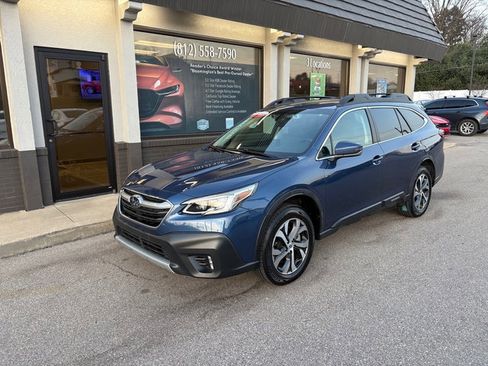 Used 2020 Subaru Outback Limited image 2
