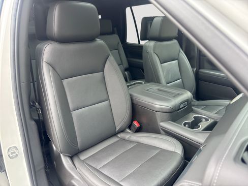 Used 2022 Chevrolet Tahoe LT w/ LT Signature Package AWD/4WD image 28