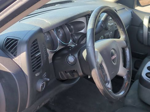 Used 2013 GMC Sierra 2500 SLE w/ SLE Preferred Package AWD/4WD image 10
