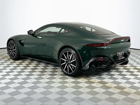 Used 2020 Aston Martin V8 Vantage Coupe RWD image 2
