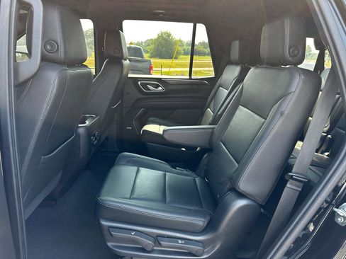 Used 2021 Chevrolet Tahoe Z71 AWD/4WD image 11