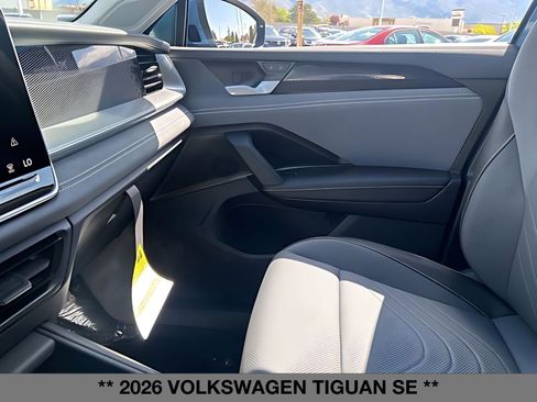 New 2026 Volkswagen Tiguan SE AWD/4WD image 36