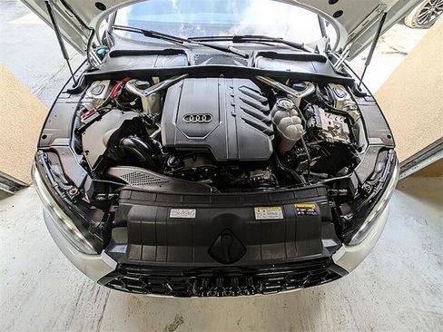 Used 2025 Audi A5 2.0T Premium Plus AWD/4WD image 17