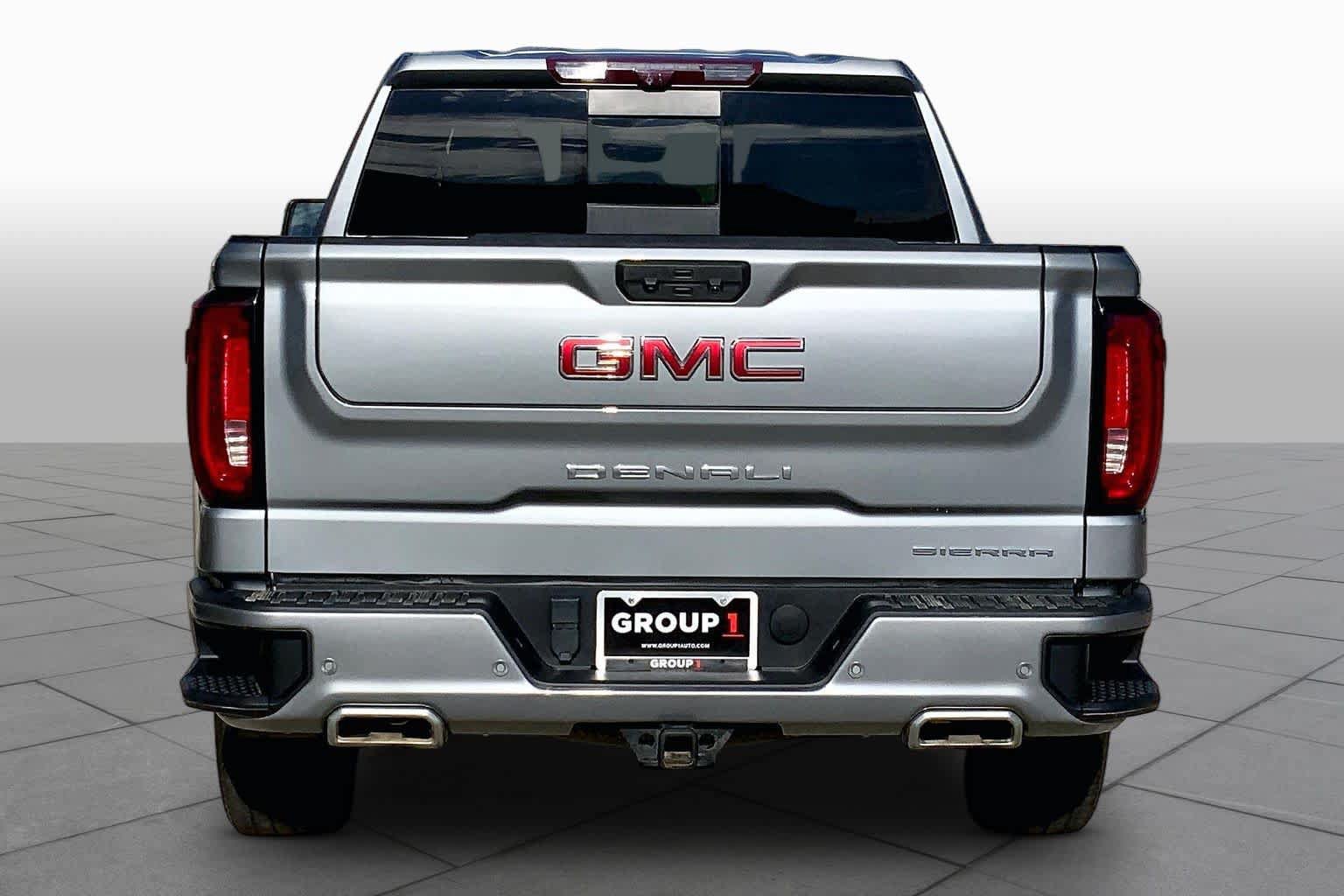 Used 2024 GMC Sierra 1500 Denali w/ Denali Reserve Package AWD/4WD image 5