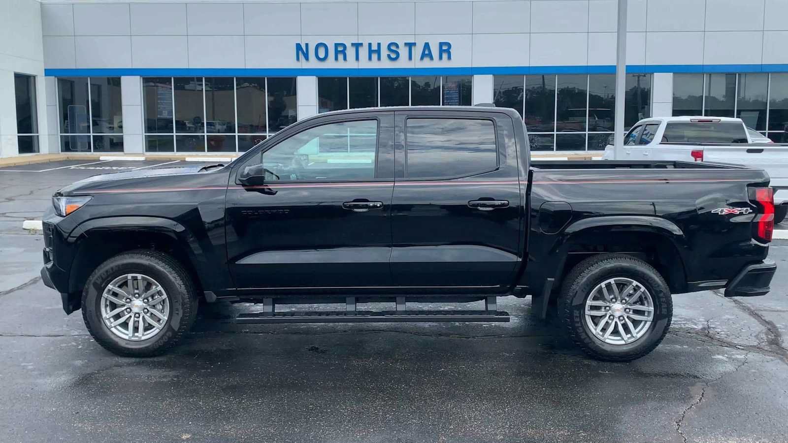 Used 2026 Chevrolet Colorado LT AWD/4WD image 5