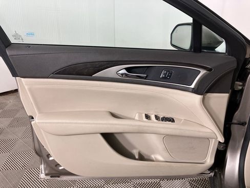 Used 2018 Lincoln MKZ Select w/ Technology Package image 23