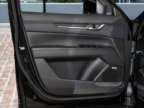 New 2025 MAZDA CX-5 Carbon Edition image 14