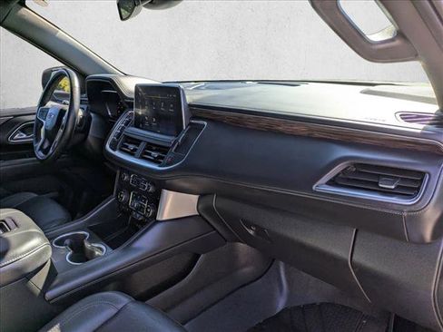 Used 2023 Chevrolet Tahoe Z71 w/ Luxury Package image 21