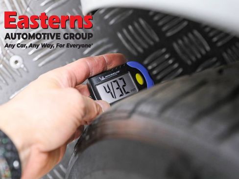 Used 2018 Tesla Model 3 Long Range image 22