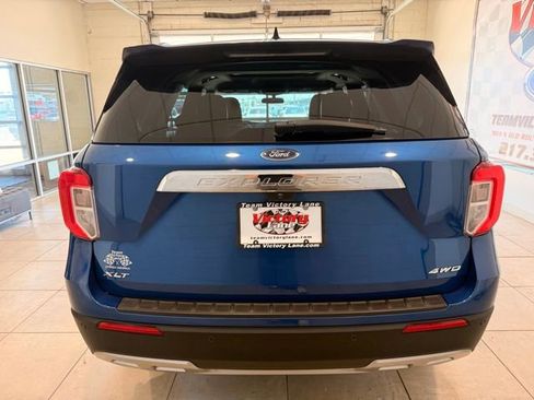 Used 2023 Ford Explorer XLT w/ Equipment Group 202A AWD/4WD image 6