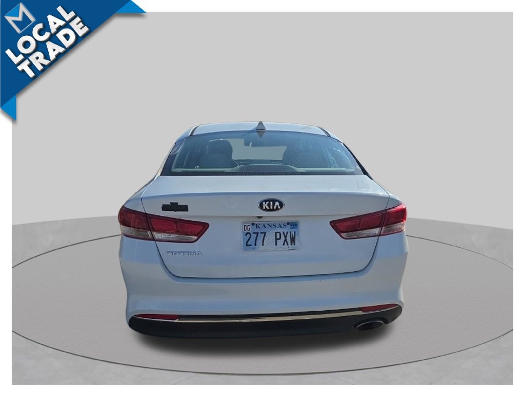 Used 2017 Kia Optima LX w/ Option Group 014 FWD image 5