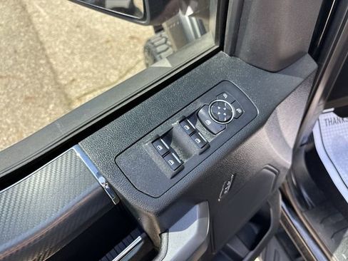 Used 2018 Ford F150 XLT w/ Equipment Group 302A Luxury AWD/4WD image 17