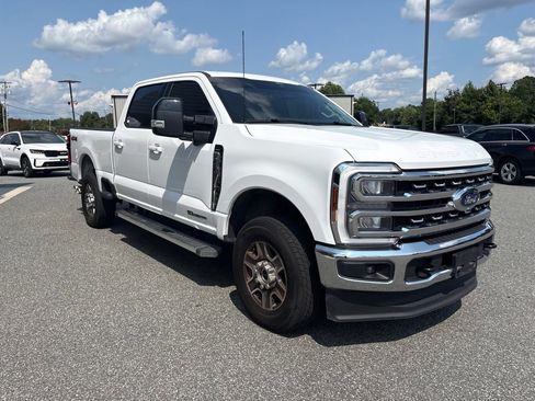 Used 2026 Ford F250 Lariat AWD/4WD image 8