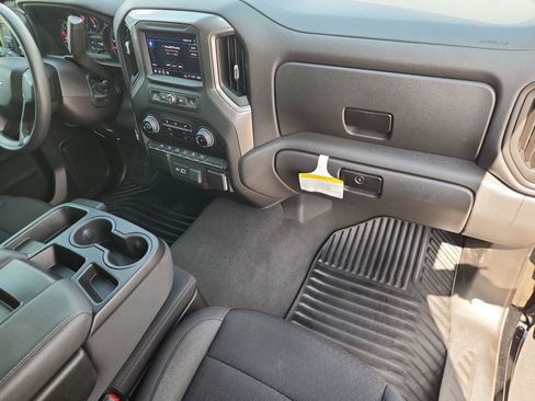 Used 2024 Chevrolet Silverado 1500 Custom RWD image 27