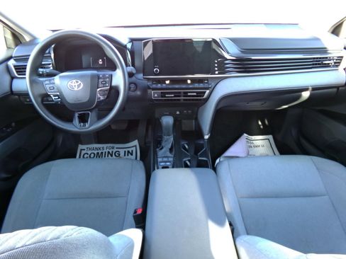Used 2025 Toyota Camry LE w/ Convenience Package FWD image 7