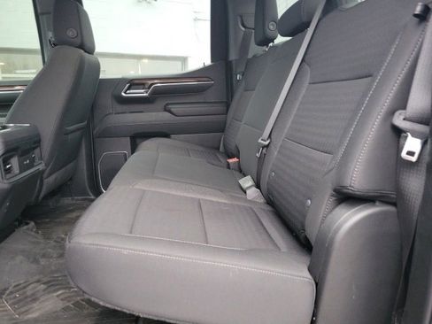 Used 2022 Chevrolet Silverado 1500 LT Trail Boss w/ Protection Package image 18