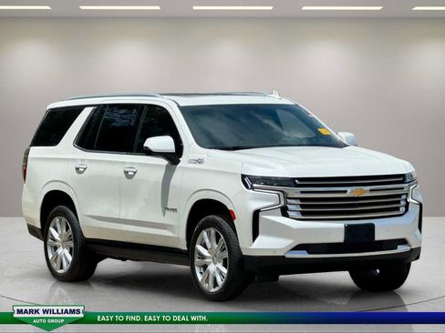 Used 2024 Chevrolet Tahoe High Country AWD/4WD image 1