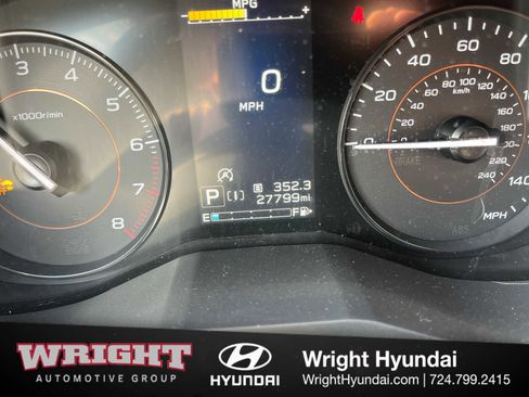 Used 2022 Subaru Crosstrek 2.0i Premium AWD/4WD image 12