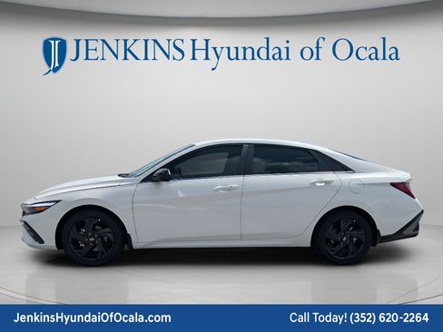 New 2026 Hyundai Elantra SEL Sport Premium FWD image 7