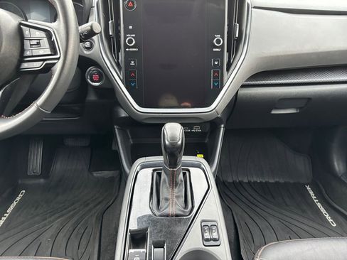 Used 2024 Subaru Crosstrek 2.5i Limited image 12