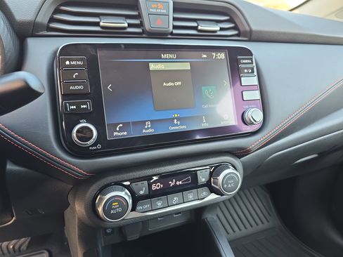 New 2025 Nissan Versa SR w/ Trunk Package FWD image 19
