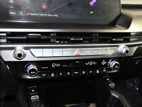 Used 2023 Kia Telluride S w/ S Sunroof Package AWD/4WD image 29