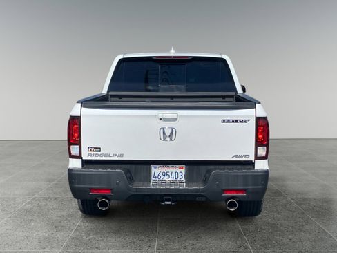 Used 2023 Honda Ridgeline RTL-E image 4