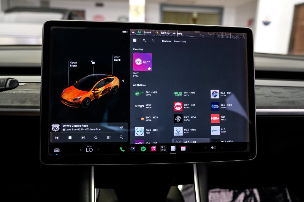 Used 2018 Tesla Model 3 Long Range RWD image 27