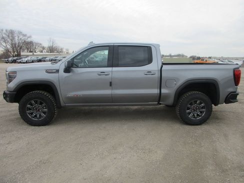 New 2026 GMC Sierra 1500 AT4X image 10