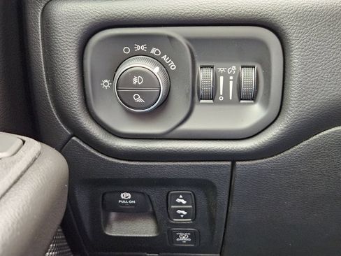 New 2026 RAM 1500 Big Horn AWD/4WD image 25