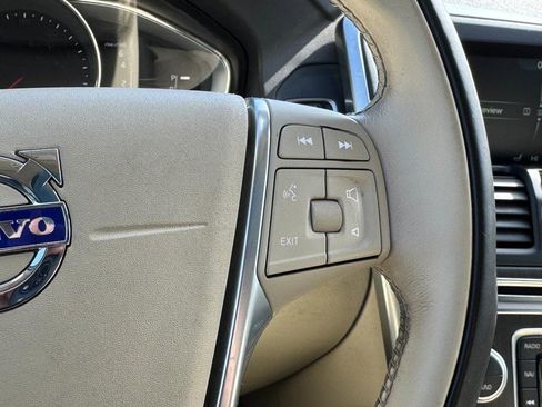 Used 2016 Volvo XC60 T5 Premier image 18
