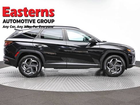 Used 2023 Hyundai Tucson SEL w/ Convenience Package AWD/4WD image 4
