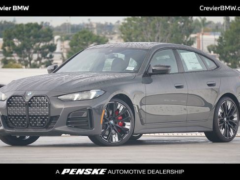 New 2026 BMW 430i w/ M Sport Package image 1